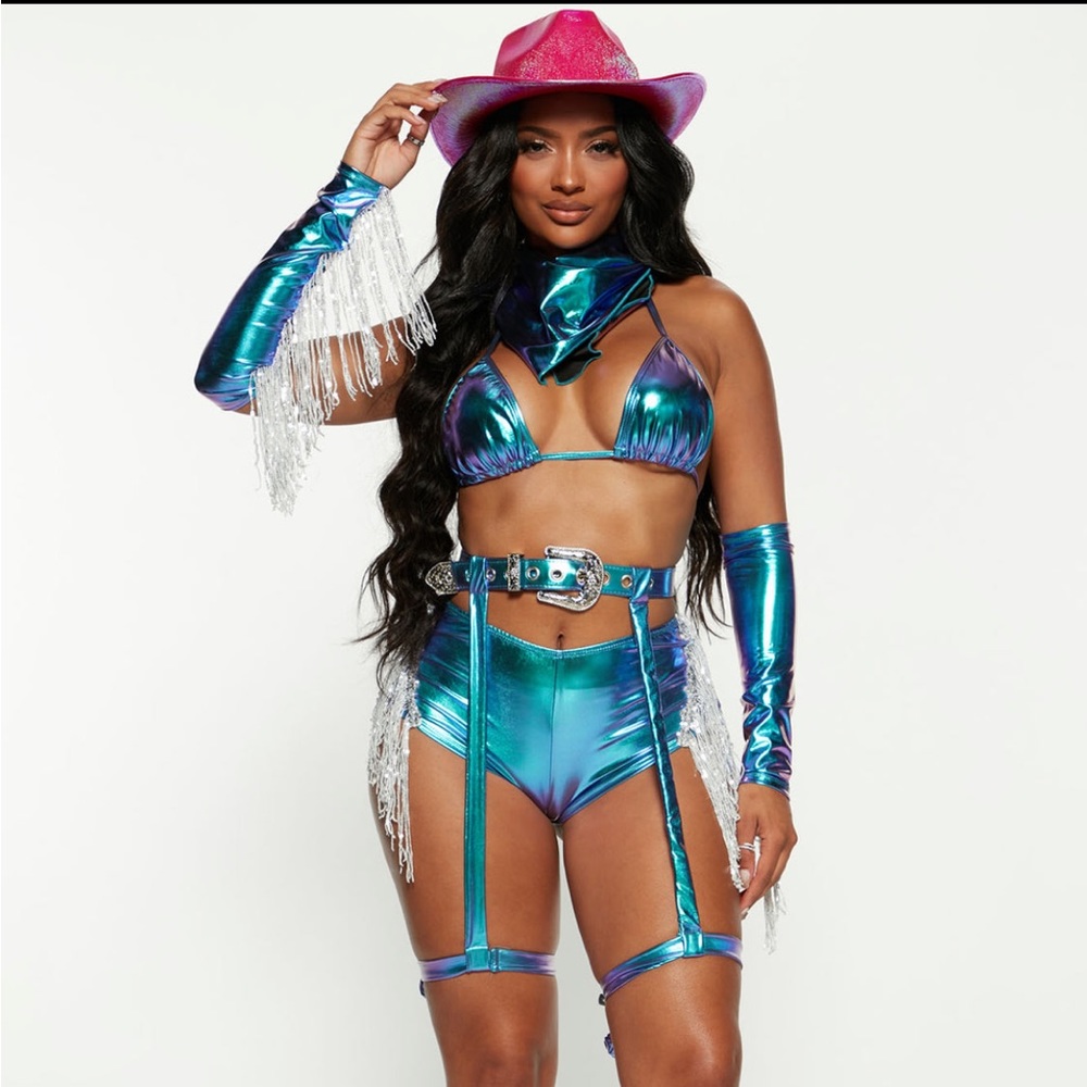 Brand new Fashion Nova Halloween costume